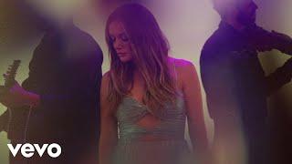 Carly Pearce - my place (through the lens)