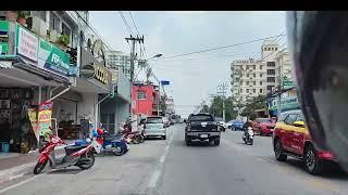 Zooming Through Pattaya A Thrilling Ride on a Motorbike Taxi!