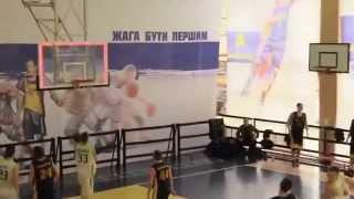 Nice threepointer by Illya Sidorov