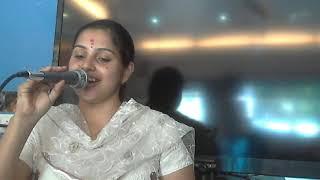 Rashmi sings at IIMEG c/o C-LIBZ