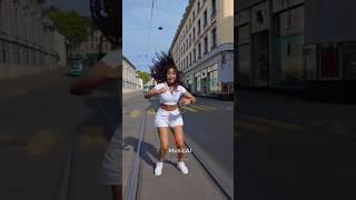 Oromo sweet girl #abelbirhanuየወይኗ #ethiopianmusic #shortvideo #habesha #eritrian #habeshamusic