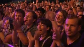 Crowded House - Fall At Your Feet (Live At Sydney Opera House)