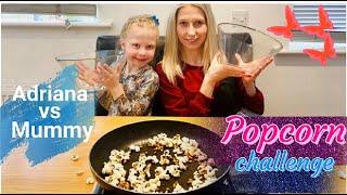 Popcorn Challenge - Adriana vs Mommy
