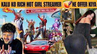 2 RICH girls teach me BGMI | random girl shocking reaction ! kalu noob prank ! thor gaming