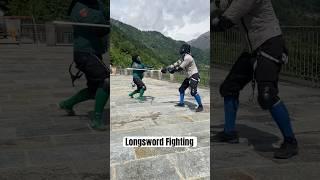 Longsword Fighting - HEMA Swordsman vs Cunning Ork #hema #martialarts