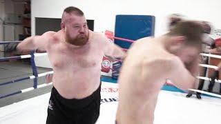 Big fat 150kg russian fighter VS 2 professional MMA fighters / Insane fight