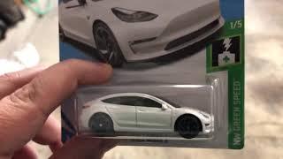 Tesla Model 3 Hotwheels unboxing and review