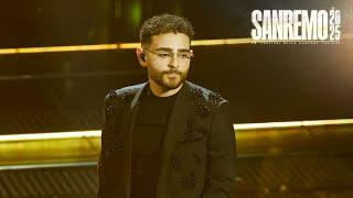 Sanremo 2025 - Rocco Hunt canta "Mille vote ancora"