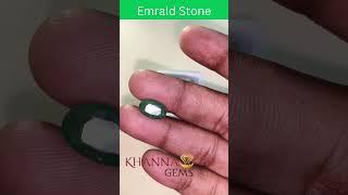 Emrald stone  WT:3.11CT  C.No.7332D28795