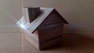 Casinha cofre feita com descarte de MDF /  House for storing money made with wood leftover