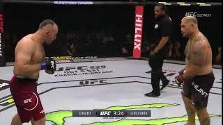 Alexey Oleynik vs Mark Hunt