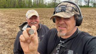 Freshly Plowed Field Unleashed Incredible Treasures from the Depths! – Metal Detecting