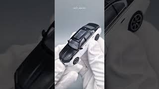New Mini GT BMW i7 xDrive60 Diecast Model Car 1/64 White/Black #minigt #i7 #modelcar #164scale