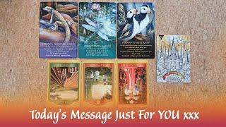 A HERE & NOW MESSAGE JUST FOR YOU  Timeless Tarot Reading ⌛⌛