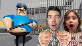 THE DIFFICULT PRISON ESCAPE!! ASEL AND HOPE - Roblox Barry's Prison Run Obby!