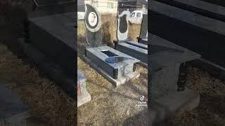 надгробные плиты под памятник любой формы и под комплексы большой выбор