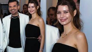 BEREN SAAT AND KENAN DOGLU AT CONSERT