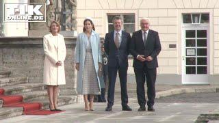 Militärische Ehren: König Frederik und Königin Mary von Dänemark zum ersten Staatsbesuch in Berlin!