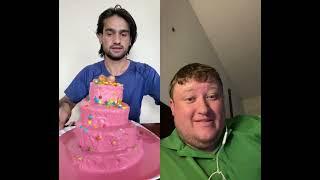 Decorating a cake #subscribe #reaction #lol #funnyvideos #trend