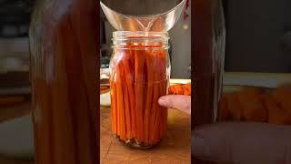 You’re going to LOVE these EASY and SIMPLE pickled carrots