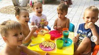 #diana and #roma | #nastya | #vlad and #nikki | Eating