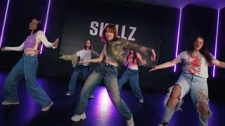 Seventeen - Left&right dance cover by LiCHI from SKILLZ Studio | K-POP Vilnius