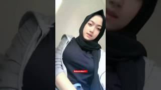 cewek torbut baju rajut gede, hijab torbut rajut #hijabtobrut #tobrutrajutviral, #cewekhijabcantik