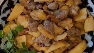 Грибочки с картошкой + мясо. Папа научил так жарить.Qòziqorin pishirish#синие ножки