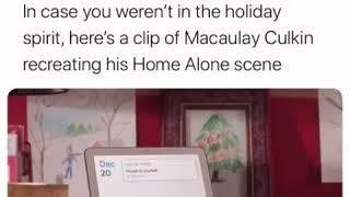 Macaulay Culkin recreating his Home Alone scene