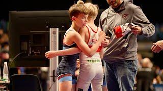 U13 Viljam Kotilainen (FIN) vs Joshua Schaub (USA) 32kg. Freestyle boys youth wrestling.