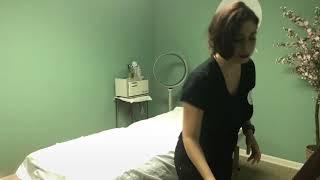 How to lie down for a pregnancy massage