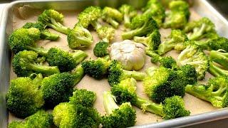 Delicious broccoli recipe. How to cook broccoli with garlic! You will love broccoli with this recipe