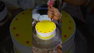 pineapple cake pe red colour decoration for Nice #trend #shortsfeed #youtubeshorts