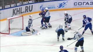 Ville Kolpanen huge glove save on Plotnikov