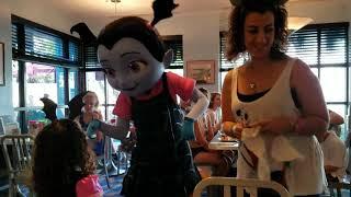 Meeting Vampirina | Doc McStuffins | Fancy Nancy at Disney's Hollywood Studios Breakfast