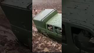 Military tactics: A video with real footage of troops evacuating Bakhmut in Ukraine in 2023