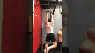 Close Supinated Chin Ups