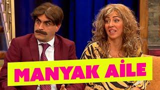 Manyak Aile - 317.Bölüm (Güldür Güldür Show)