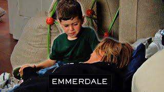 Isaac Calls An Ambulance For Moira | Emmerdale