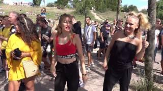 UNHUMAN (Macri) - Awesome spontaneus Street Drum Techno in MauerPark Berlin