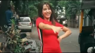 Nora fatehi new dancing on road KAMARIYA SONG