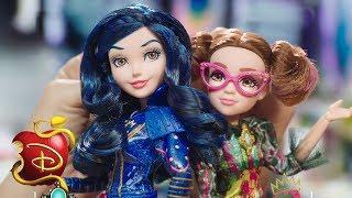 Disney Descendants – ‘Isle of Lost Dolls’ Official Spot