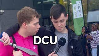 THE WISDOM OF COLLEGE STUDENTS: DCU