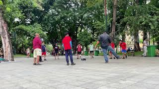 Massive Shuttlecock Team Members Come and Play at Wat Phnom Daun Penh