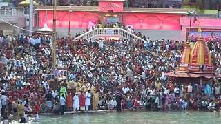 Massive Crowd during Ganga Aarti at Haridwar || Ganga Aarti || Light Show || Haridwar