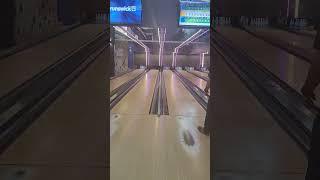 Bowling - Sarjapur play arena #bangalore #sarjapur #playarena #belandur #bowling #gameplay #games