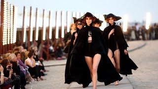 Chanel | Cruise 2010 Full Fashion Show | Exclusive