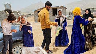 Extraordinary efforts for the dream house: unexpected events in Ali and Akram's life