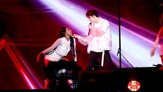 Димаш / Dimash 《  Korkemim  》 D-Dynasty Shenzhen Concert 2018 fancam