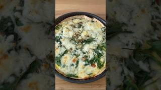 Супер вкусный и быстрый завтрак. #рецепт #вкусно #шпинат